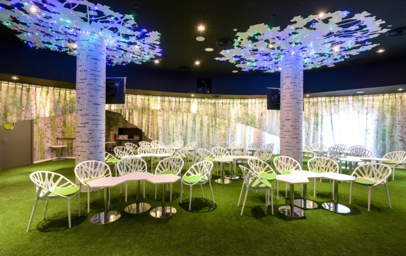 workshop huone singapore forest room