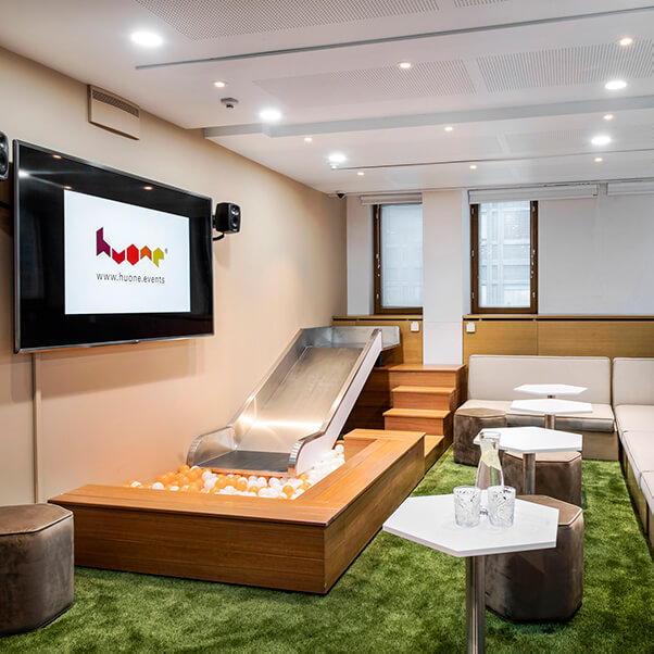 HUONE_Kamppi_helsinki_leikkikenttä_huone_työpaja_600x600