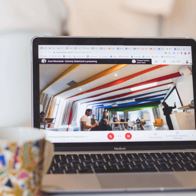 Virtuaalinen ja hybridikokous: vinkkejä kokousmuistion kirjoittamiseen